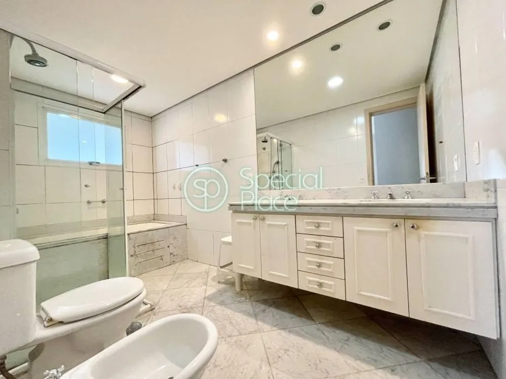 Apartamento, 3 quartos, 212 m² - Foto 8