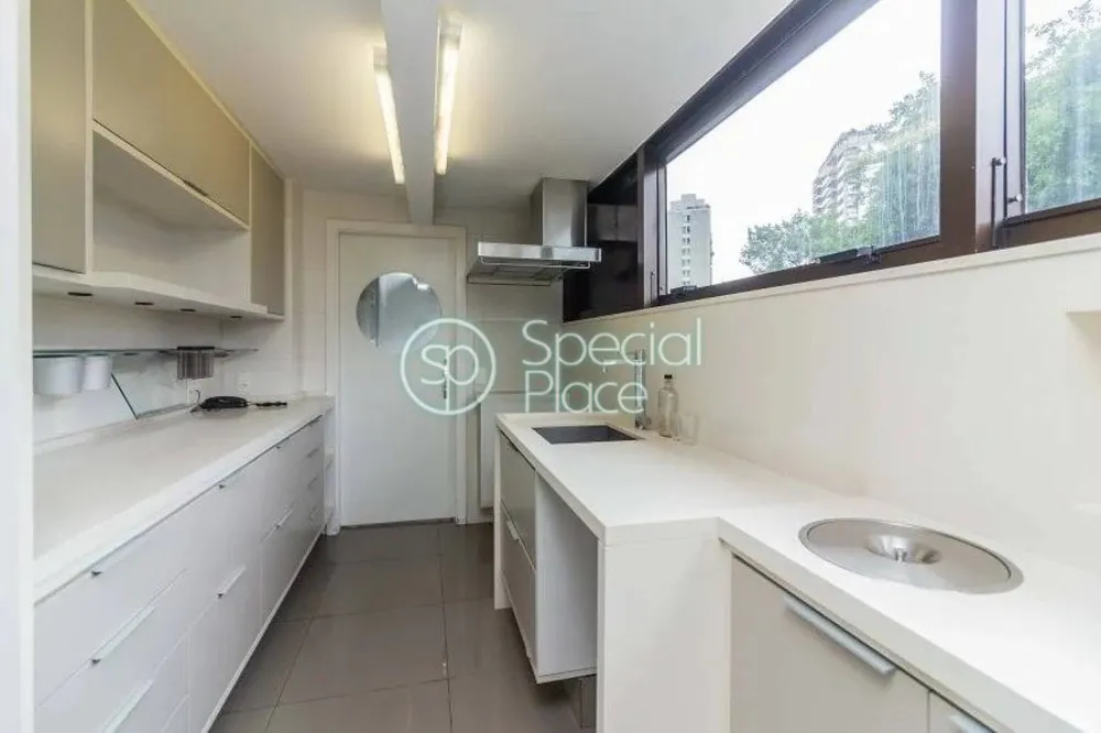 Apartamento, 4 quartos, 217 m² - Foto 2
