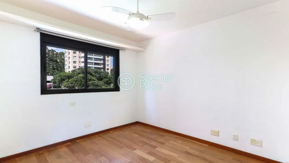 Apartamento, 3 quartos, 140 m² - Foto 13