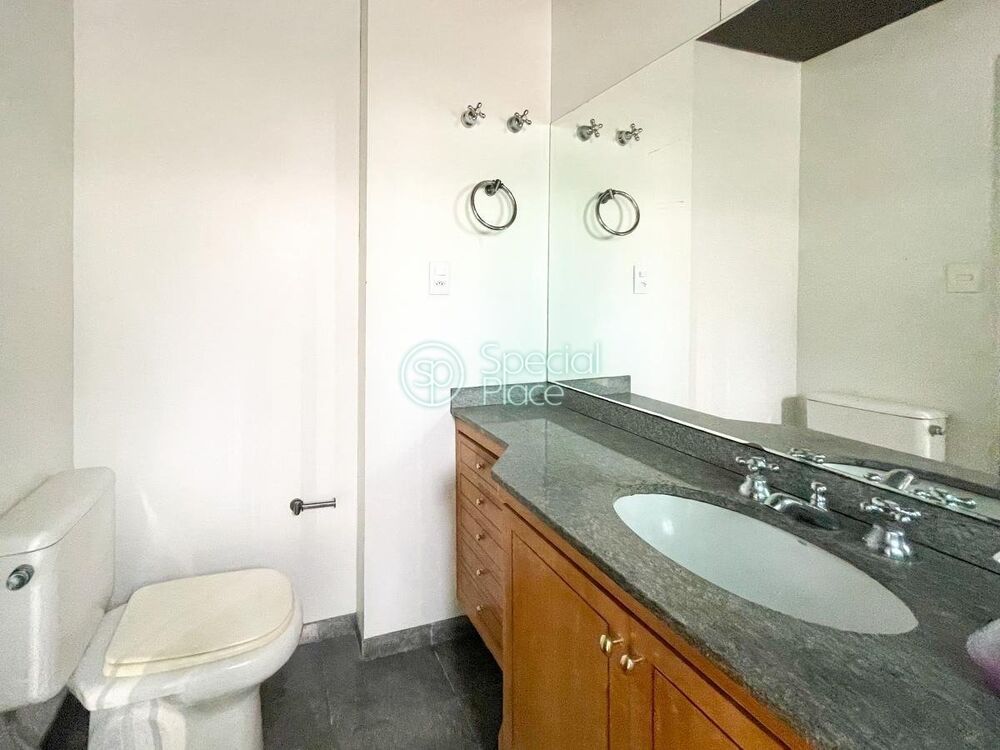 Apartamento, 3 quartos, 215 m² - Foto 1