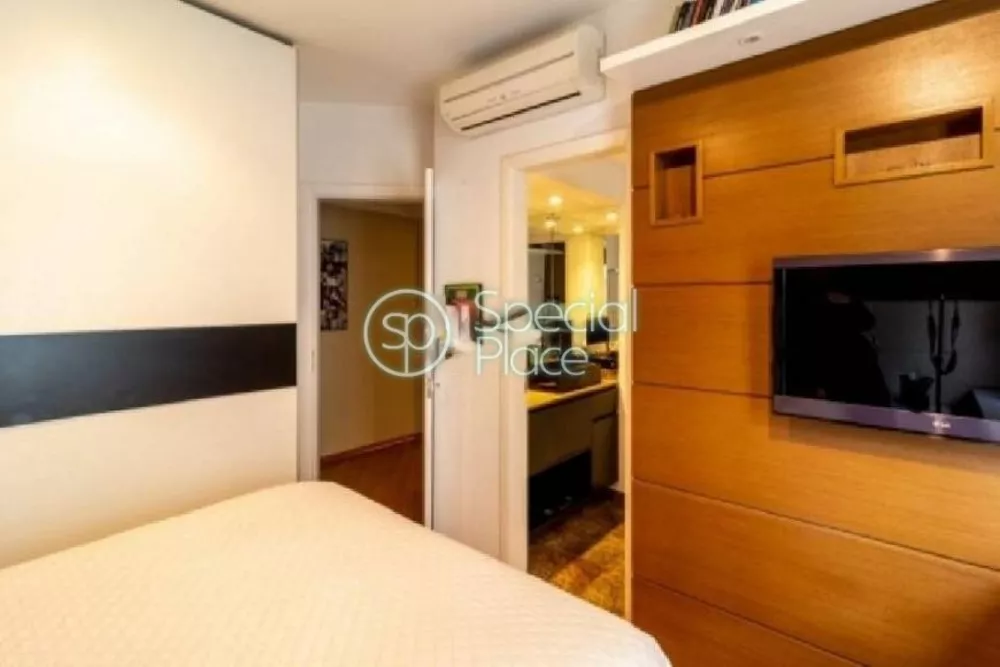 Apartamento à venda com 4 quartos, 172m² - Foto 8