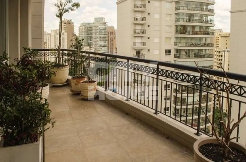 Cobertura, 3 quartos, 320 m² - Foto 1