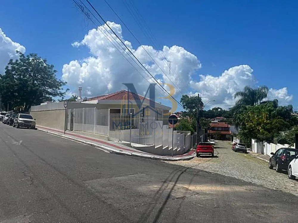 Casa, 3 quartos, 240 m² - Foto 4