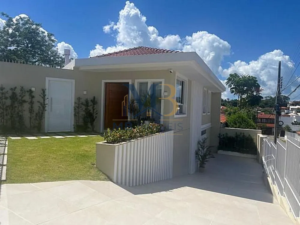 Casa, 3 quartos, 240 m² - Foto 1