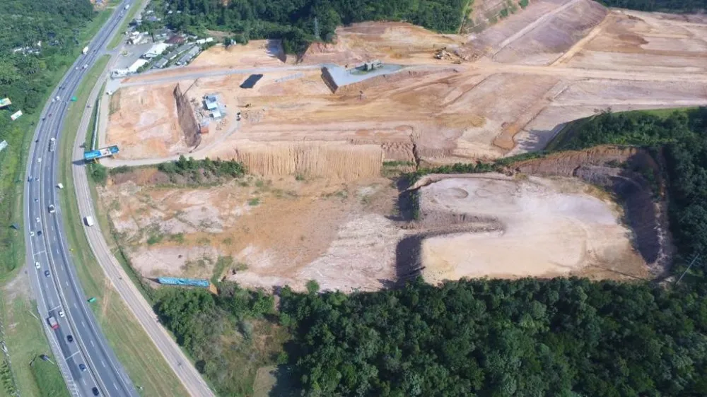 Terreno, 5 hectares - Foto 1