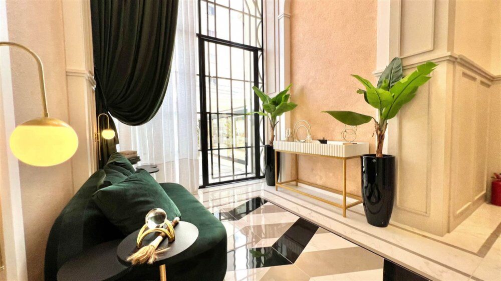 Apartamento à venda com 2 quartos, 64m² - Foto 2