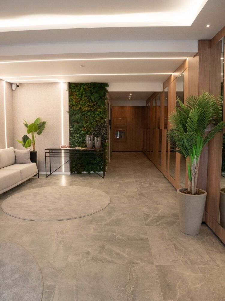 Apartamento à venda com 2 quartos, 79m² - Foto 1
