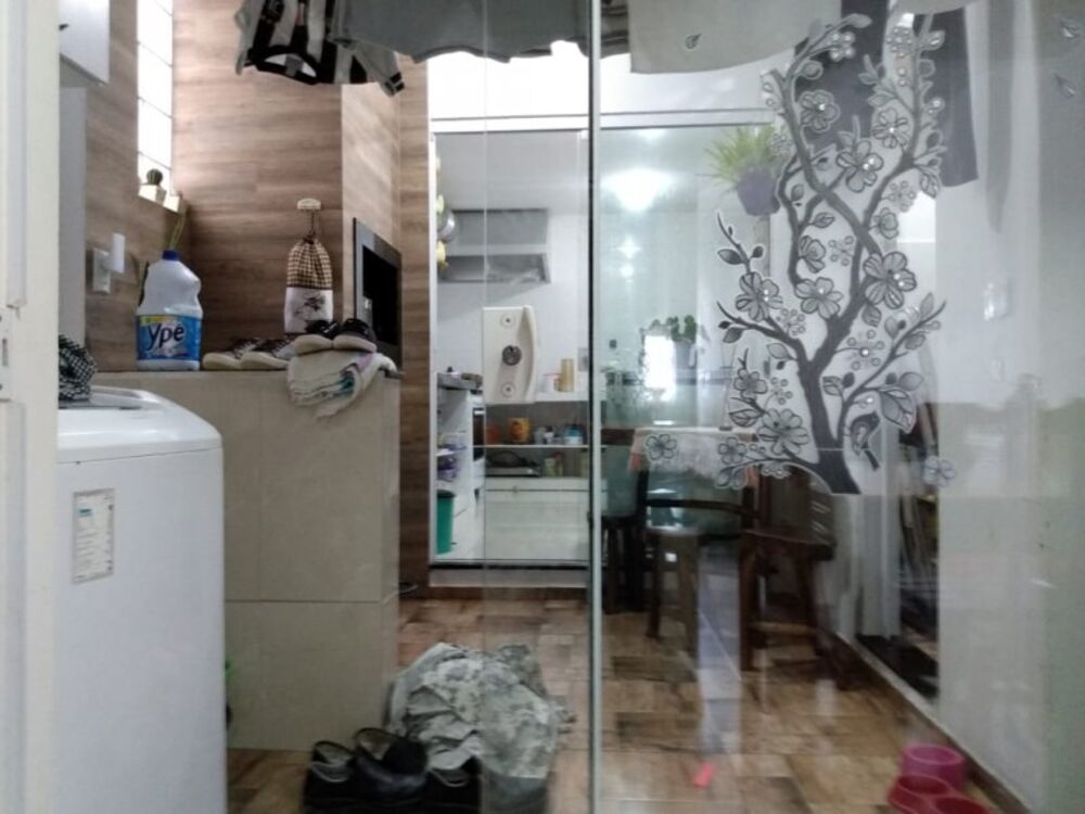 Sobrado à venda com 3 quartos, 145m² - Foto 2