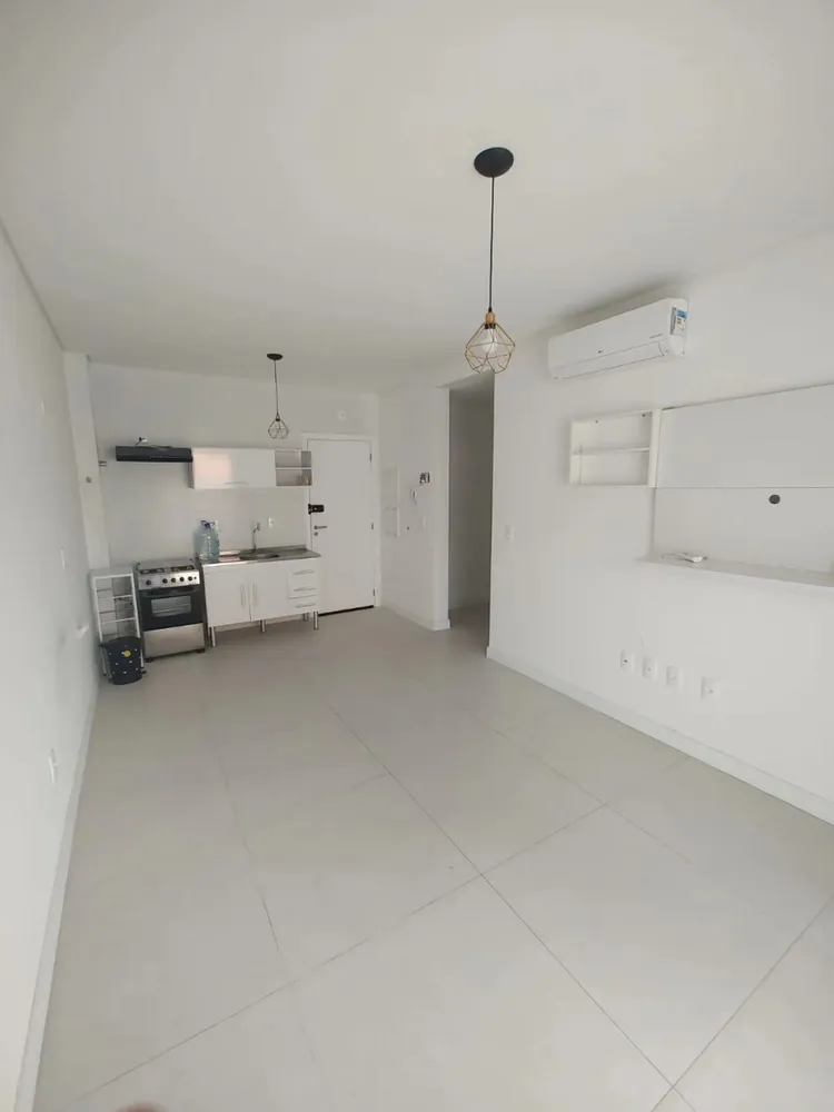 Apartamento, 1 quarto, 171 m² - Foto 2