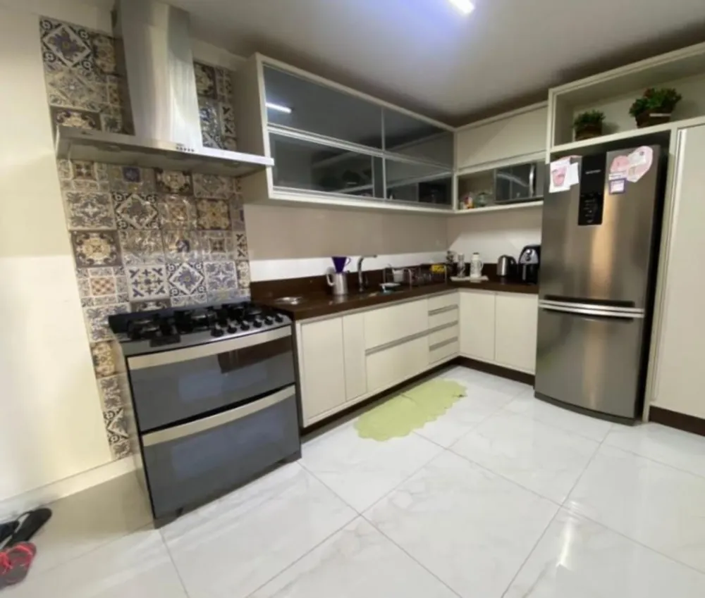 Casa, 2 quartos, 300 m² - Foto 2
