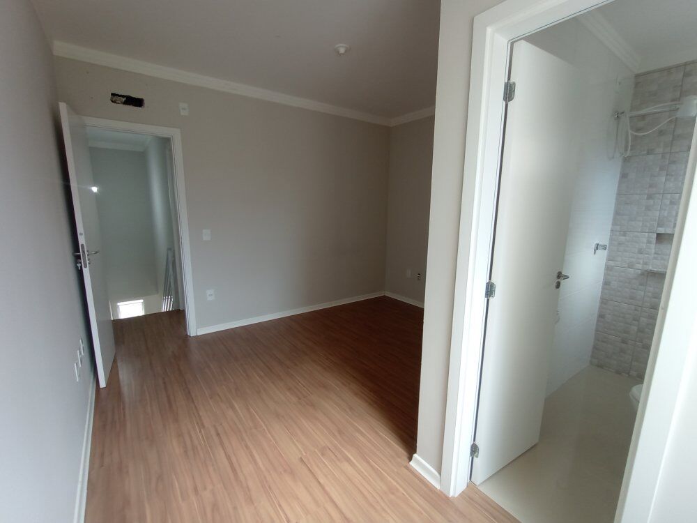Sobrado à venda com 2 quartos, 70m² - Foto 4