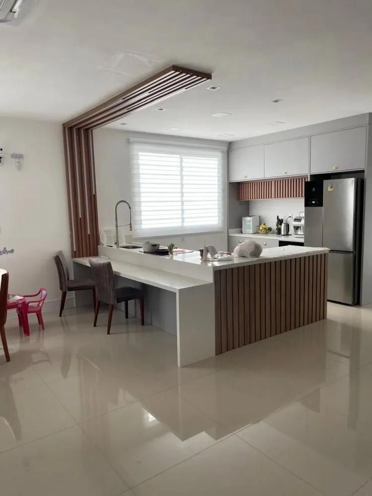 Casa, 3 quartos, 402 m² - Foto 1