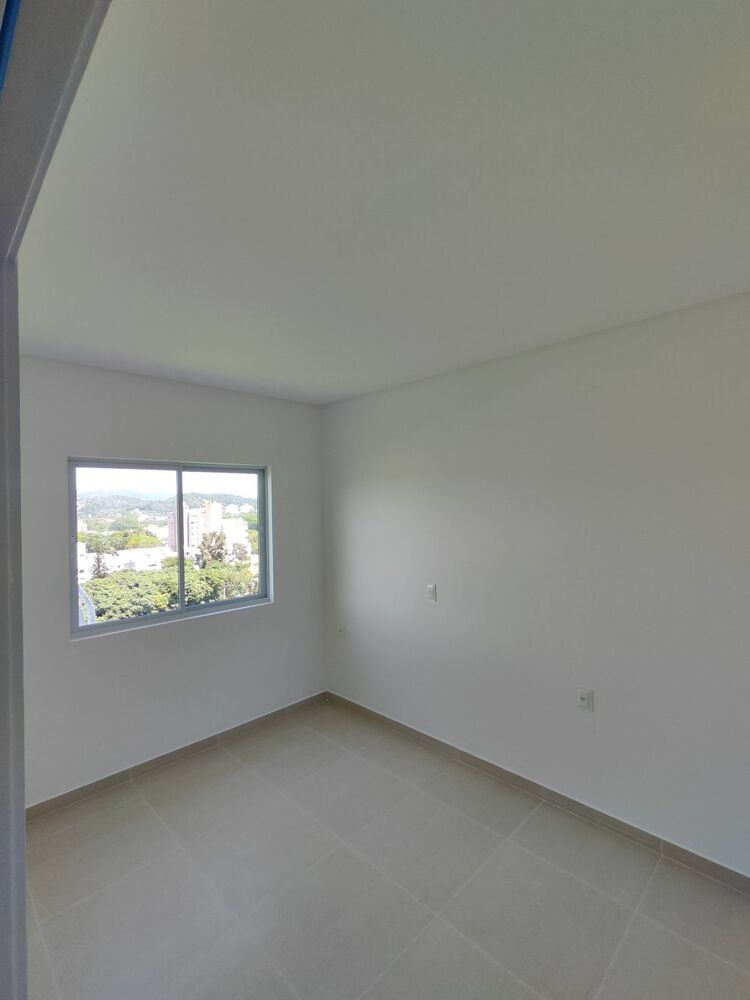 Apartamento à venda com 2 quartos, 66m² - Foto 11