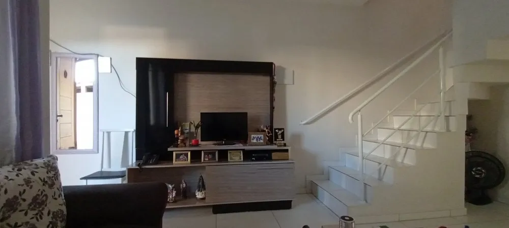 Sobrado, 2 quartos, 105 m² - Foto 1