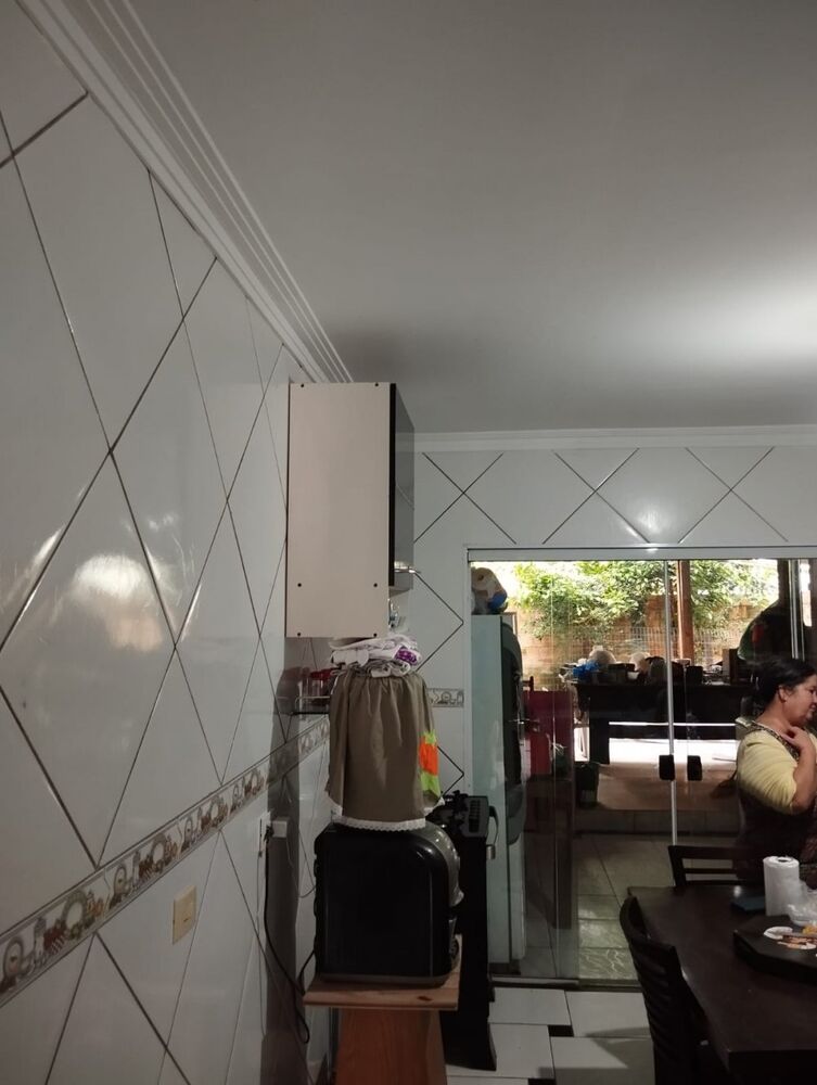 Casa à venda com 3 quartos, 241m² - Foto 10