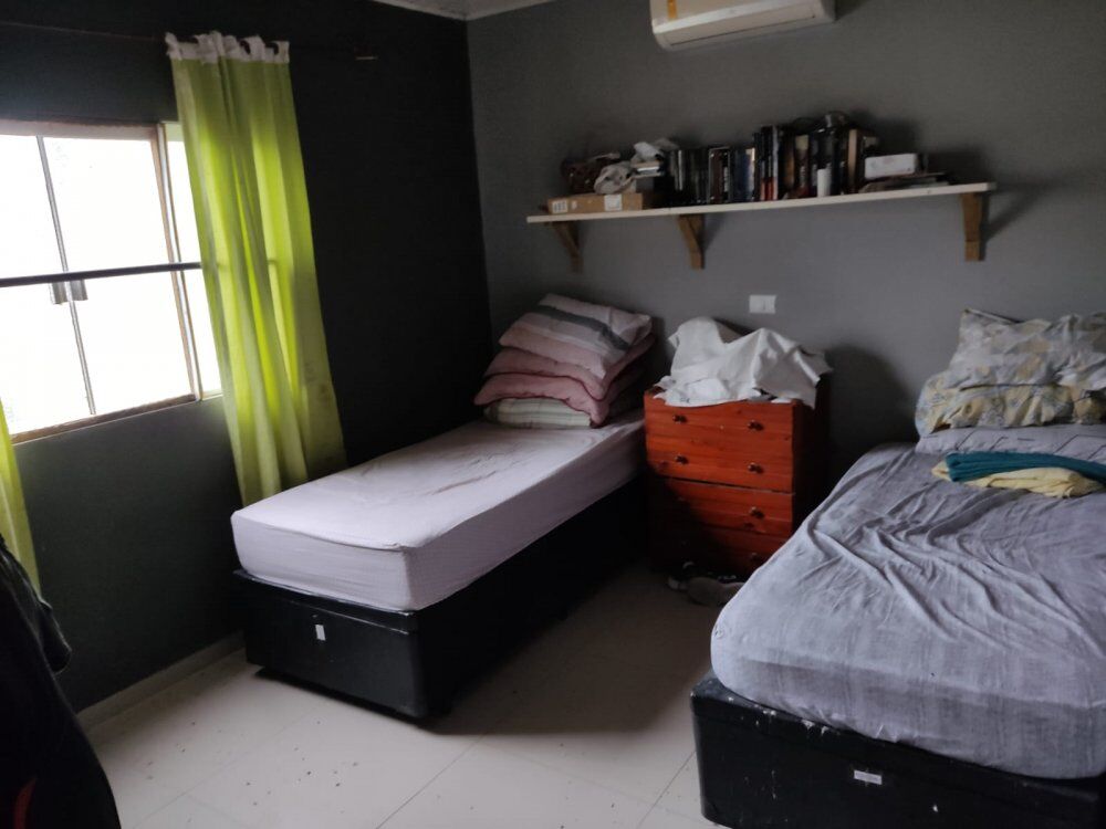 Casa à venda com 3 quartos, 241m² - Foto 9