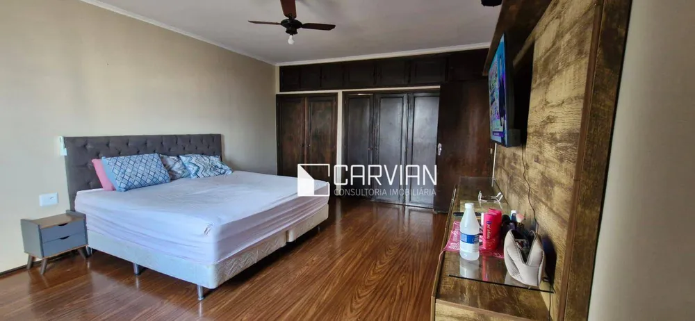 Casa, 4 quartos, 249 m² - Foto 2