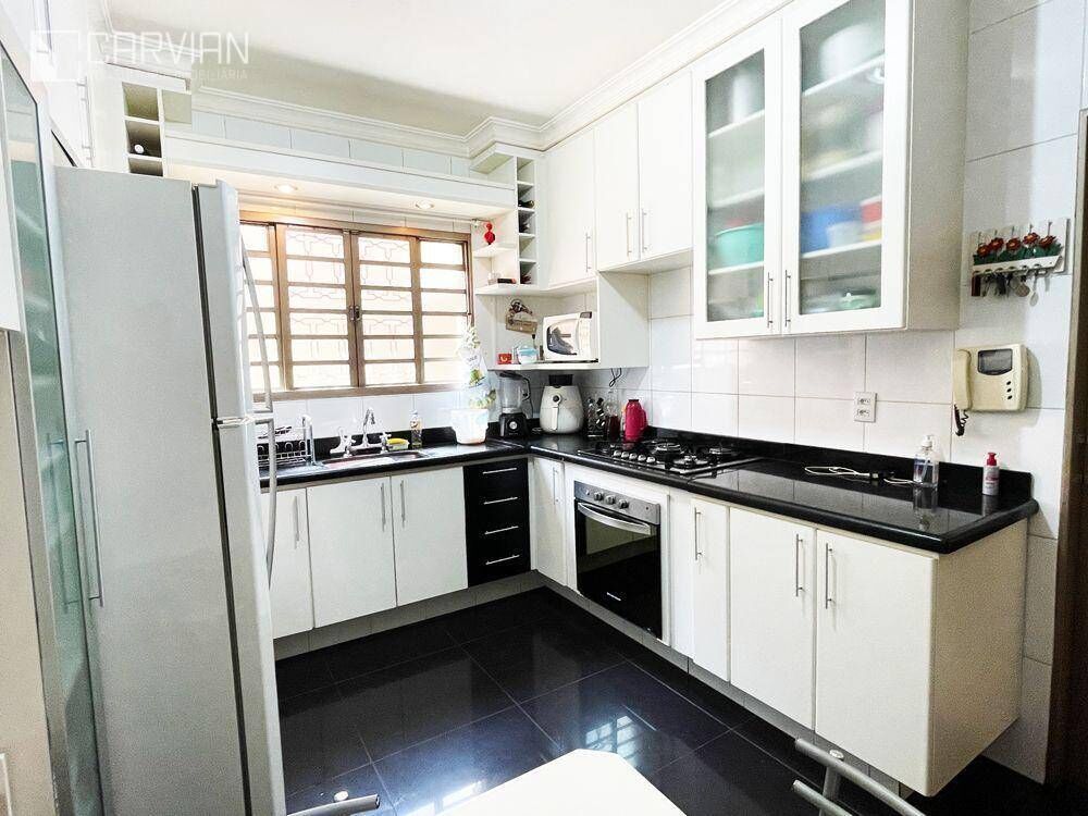 Casa, 3 quartos, 380 m² - Foto 9