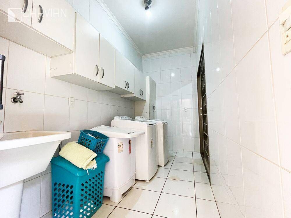 Casa, 3 quartos, 380 m² - Foto 29