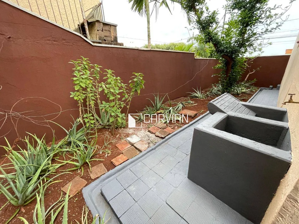 Casa, 3 quartos, 177 m² - Foto 2
