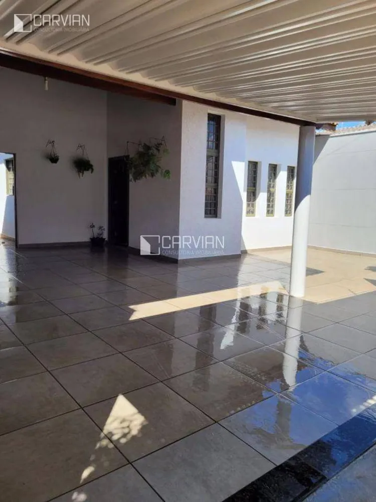Casa, 3 quartos, 170 m² - Foto 2