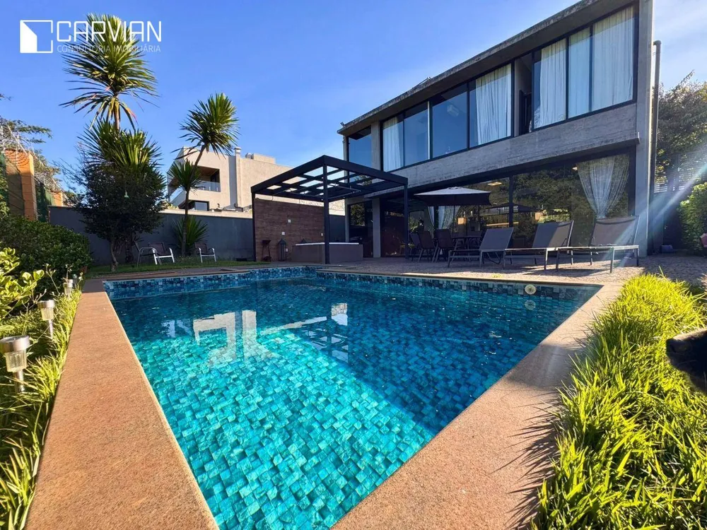 Casa, 3 quartos, 265 m² - Foto 2
