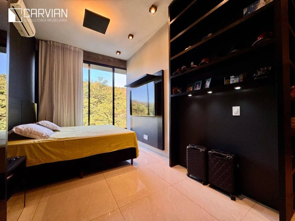 Casa, 3 quartos, 265 m² - Foto 1