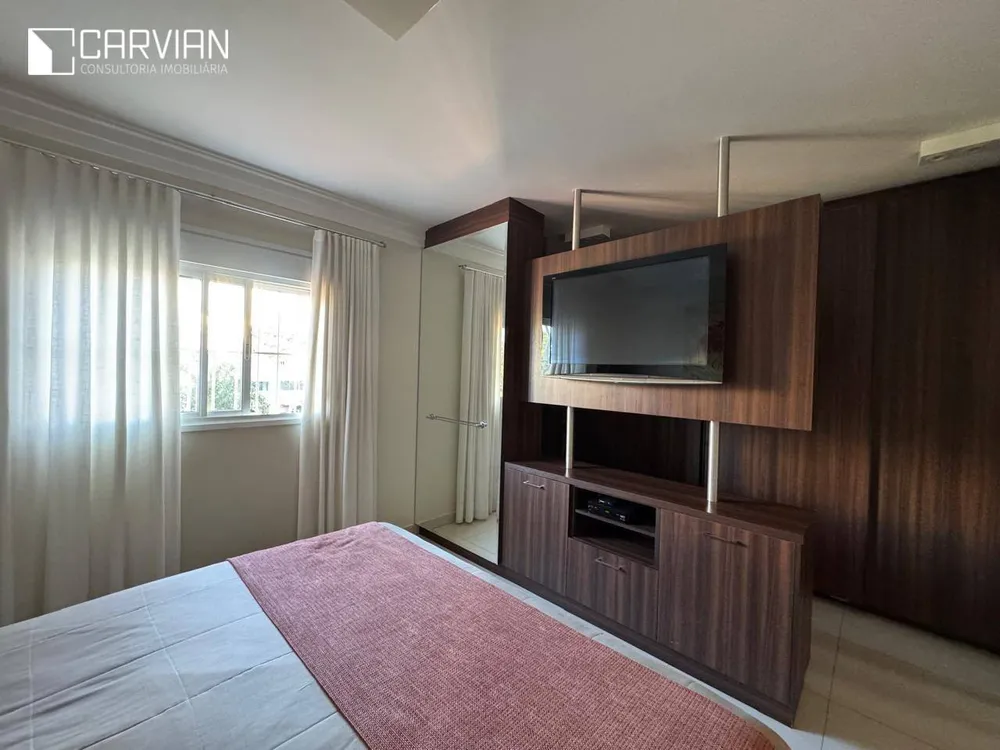 Apartamento, 3 quartos, 202 m² - Foto 2