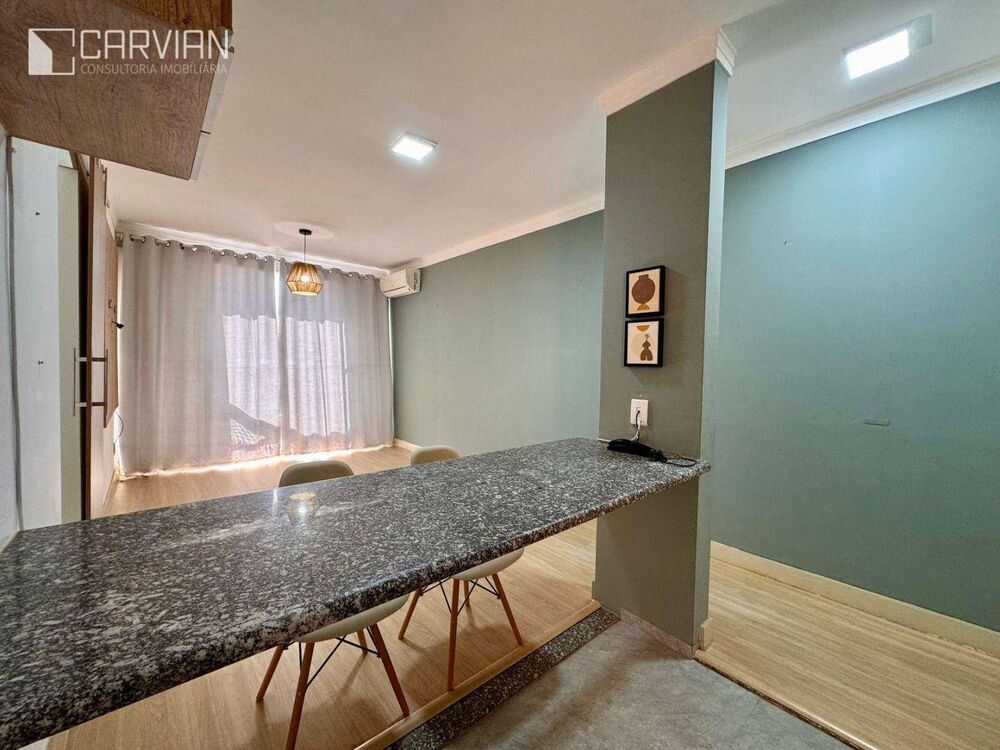 Apartamento à venda com 3 quartos, 67m² - Foto 1