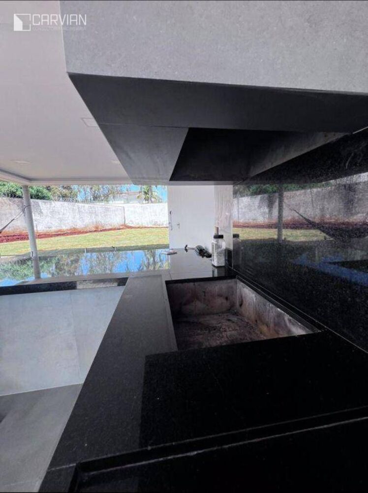 Casa à venda com 1 quarto, 120m² - Foto 3