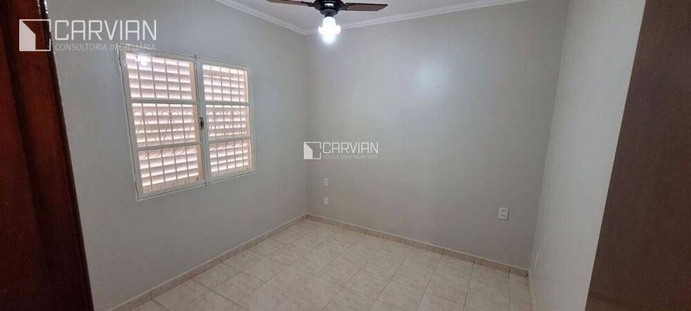 Casa, 2 quartos, 111 m² - Foto 2