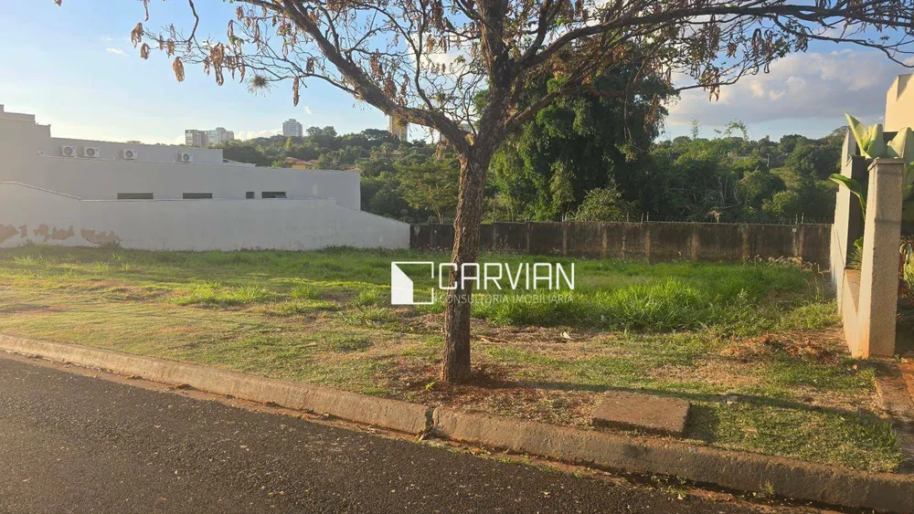 Loteamento e Condomínio, 600 m² - Foto 1