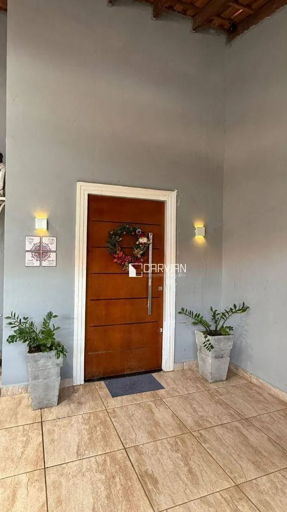 Casa, 3 quartos, 157 m² - Foto 2