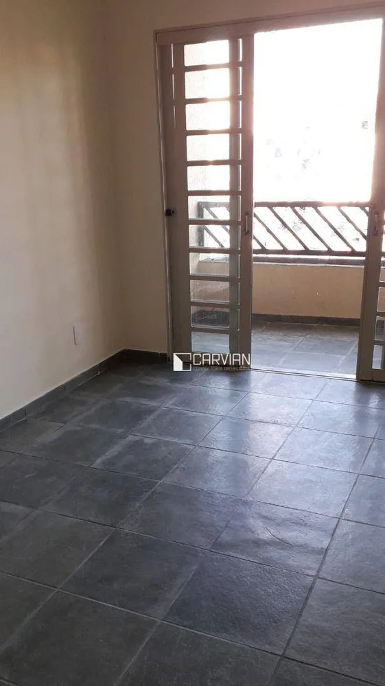 Apartamento, 3 quartos, 92 m² - Foto 2