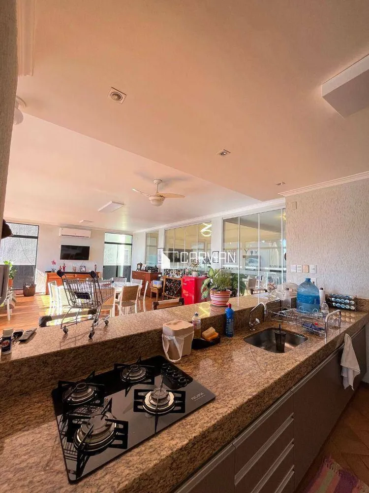 Casa, 4 quartos, 330 m² - Foto 4