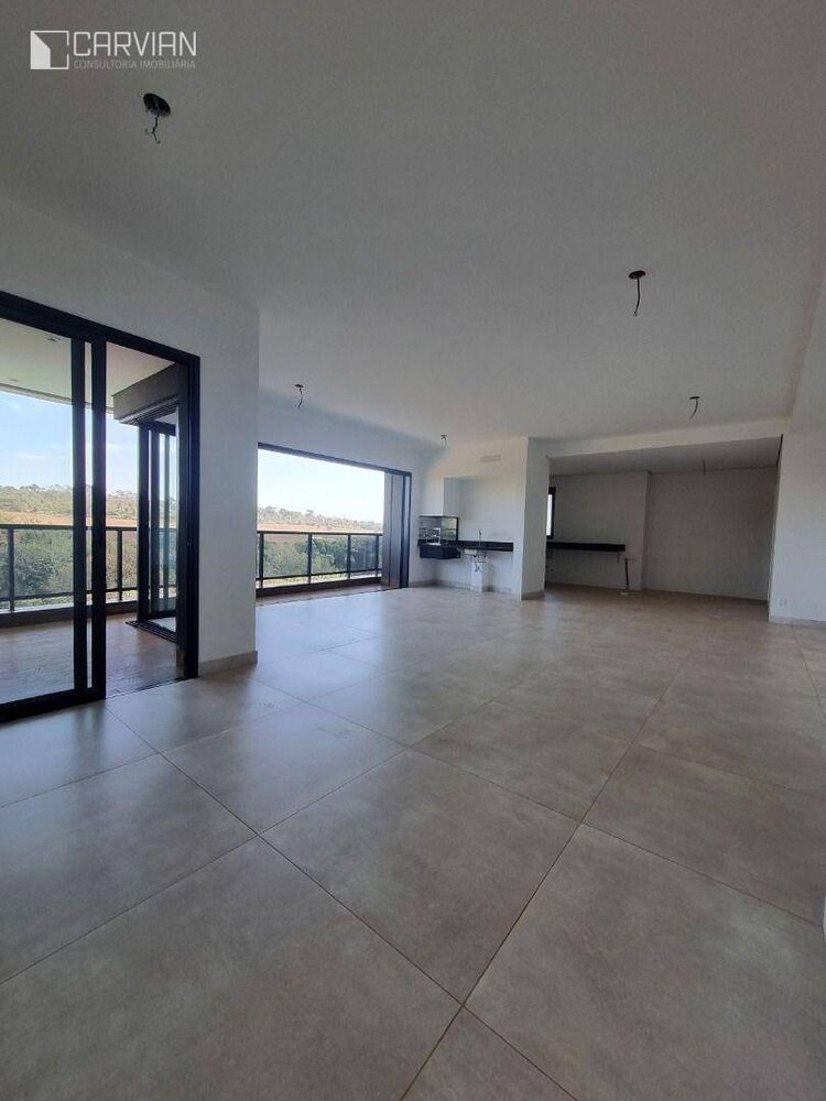Apartamento à venda com 4 quartos, 170m² - Foto 1