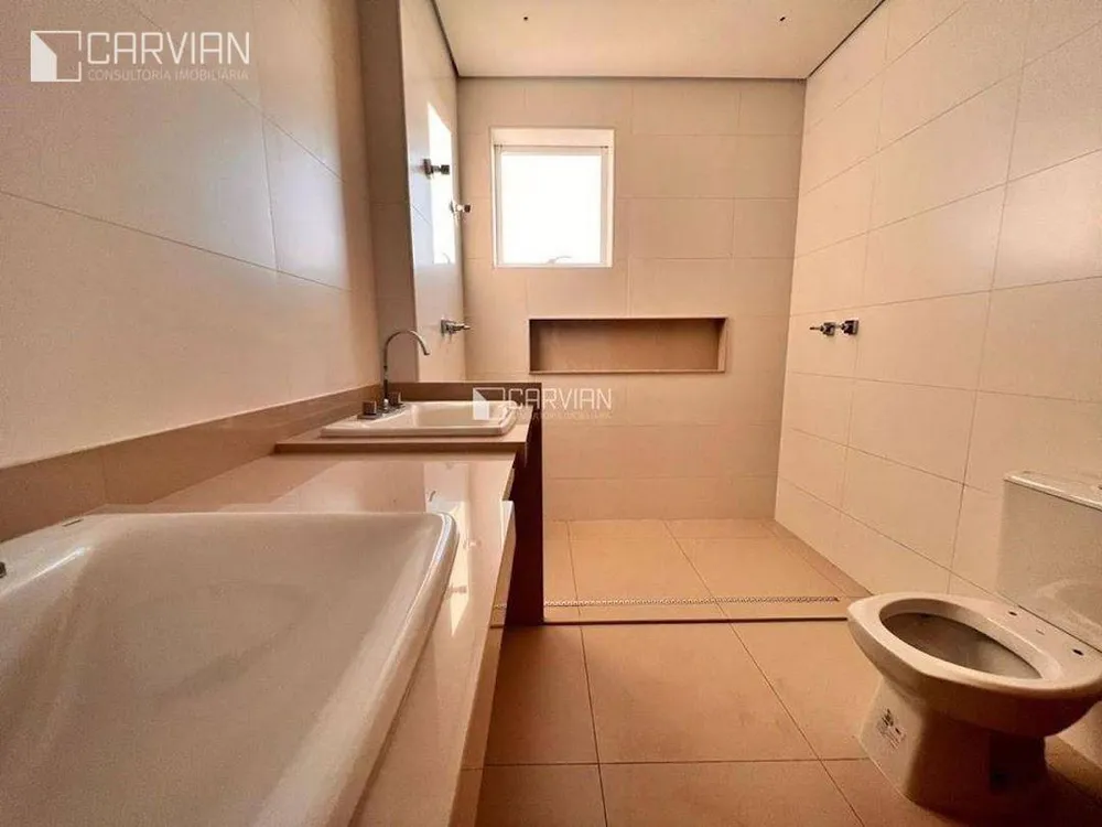 Apartamento, 3 quartos, 195 m² - Foto 3