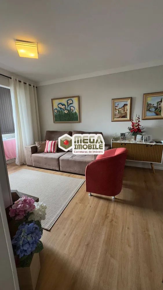 Apartamento, 3 quartos, 77 m² - Foto 1
