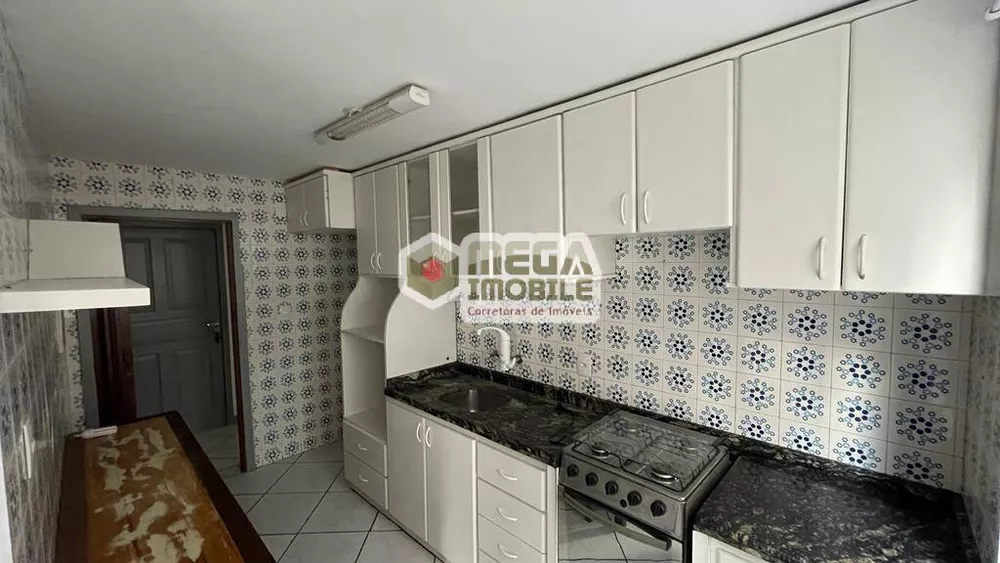 Apartamento à venda com 3 quartos, 100m² - Foto 3