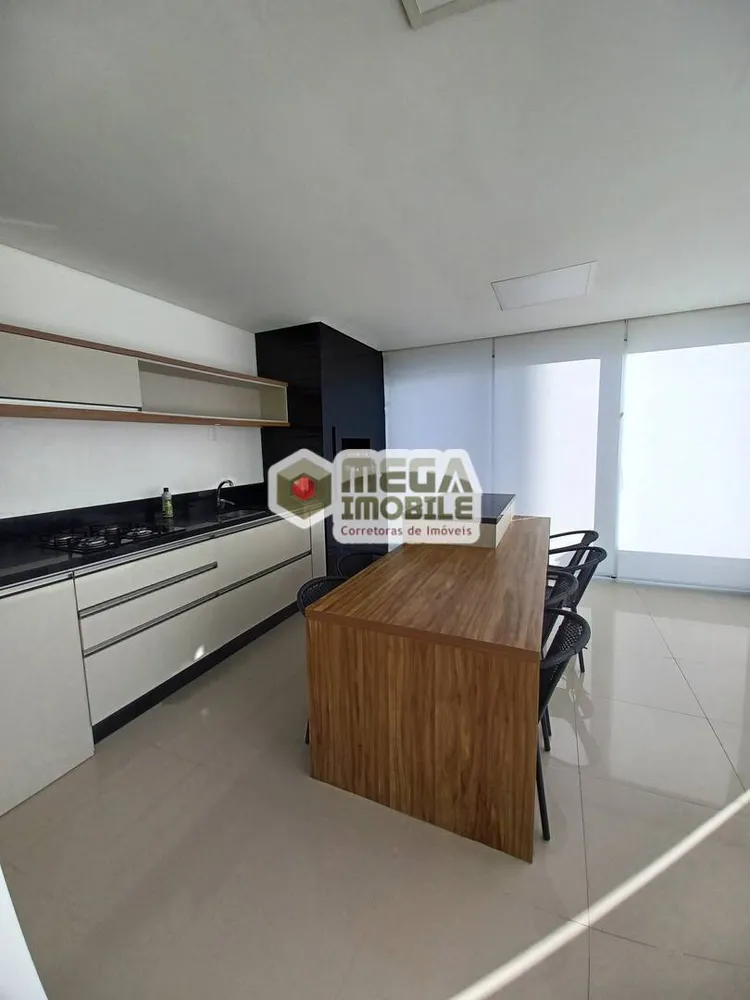 Cobertura, 3 quartos, 180 m² - Foto 2