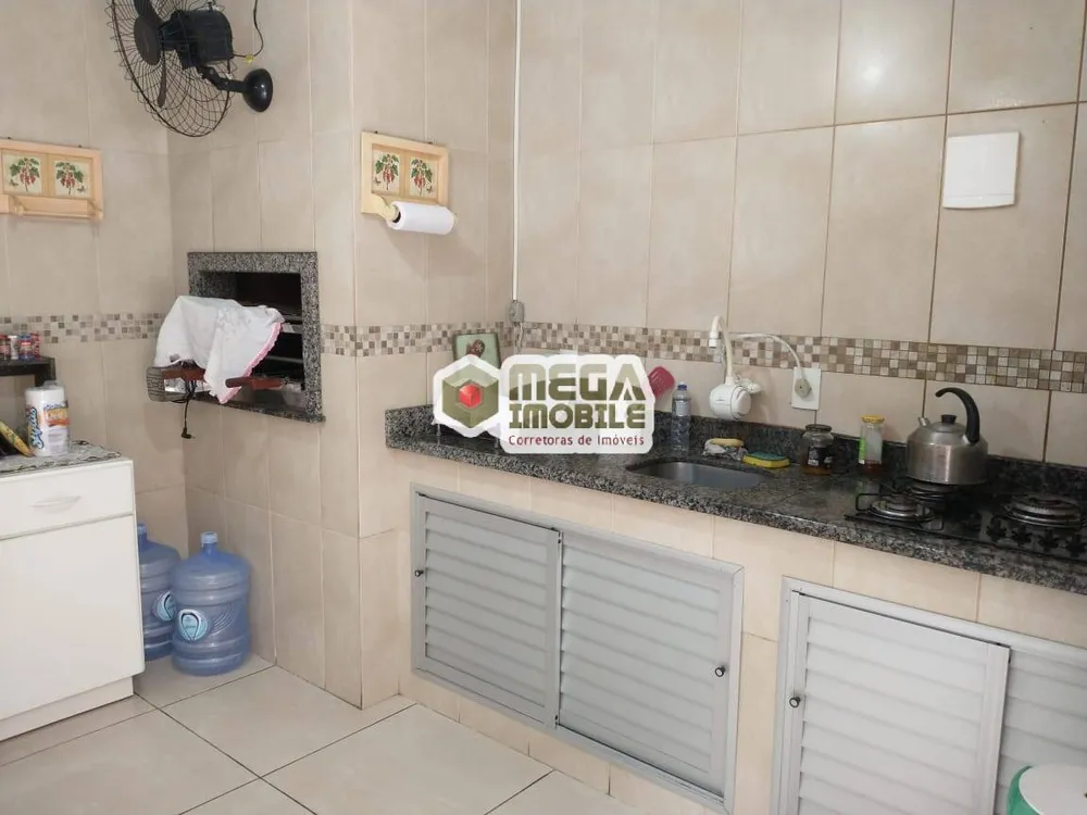 Casa, 6 quartos, 150 m² - Foto 9