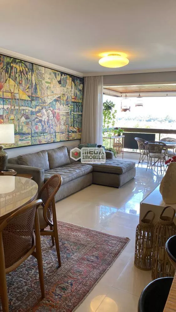 Apartamento à venda com 3 quartos, 112m² - Foto 2