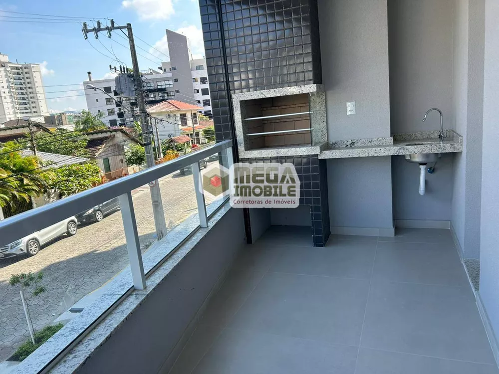 Apartamento à venda com 2 quartos, 70m² - Foto 1