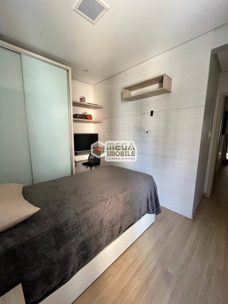 Apartamento, 3 quartos, 100 m² - Foto 2