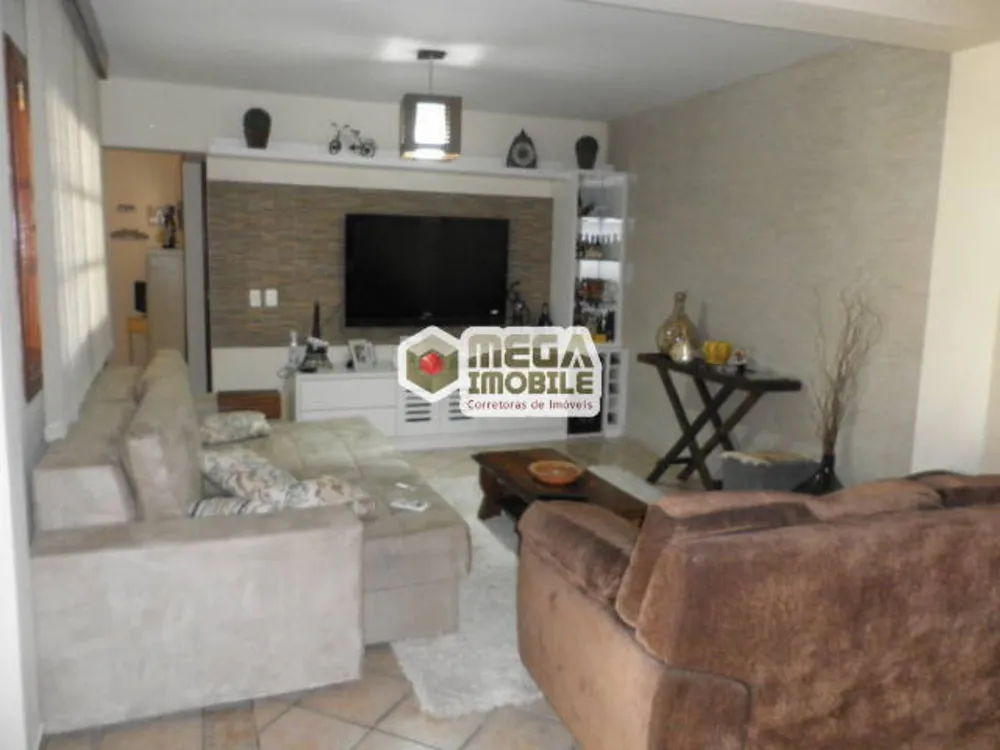 Casa, 4 quartos, 256 m² - Foto 3