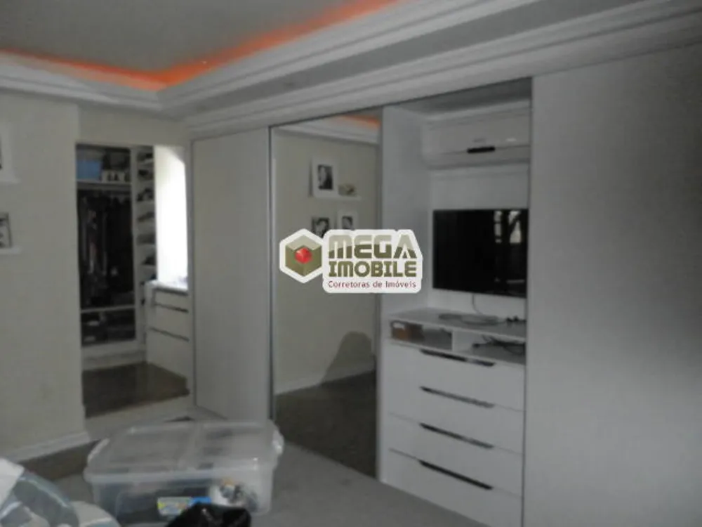 Casa, 4 quartos, 256 m² - Foto 11