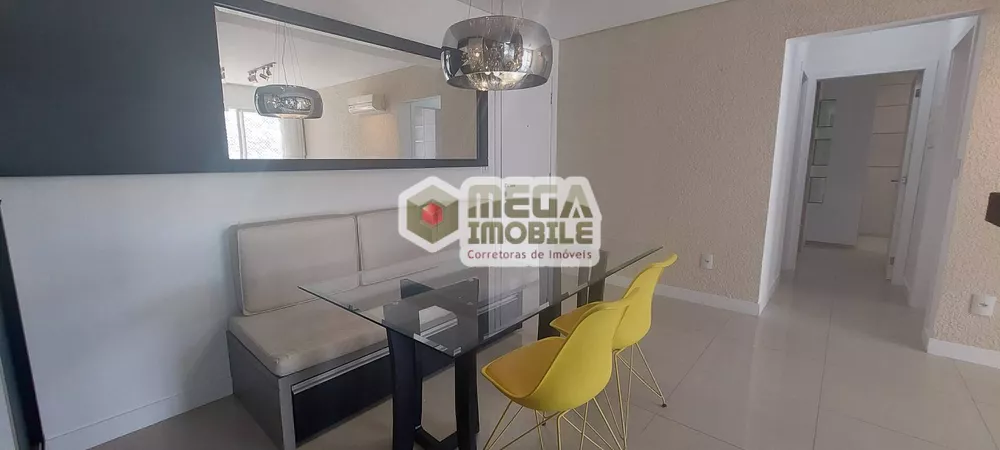 Apartamento à venda com 2 quartos, 70m² - Foto 3