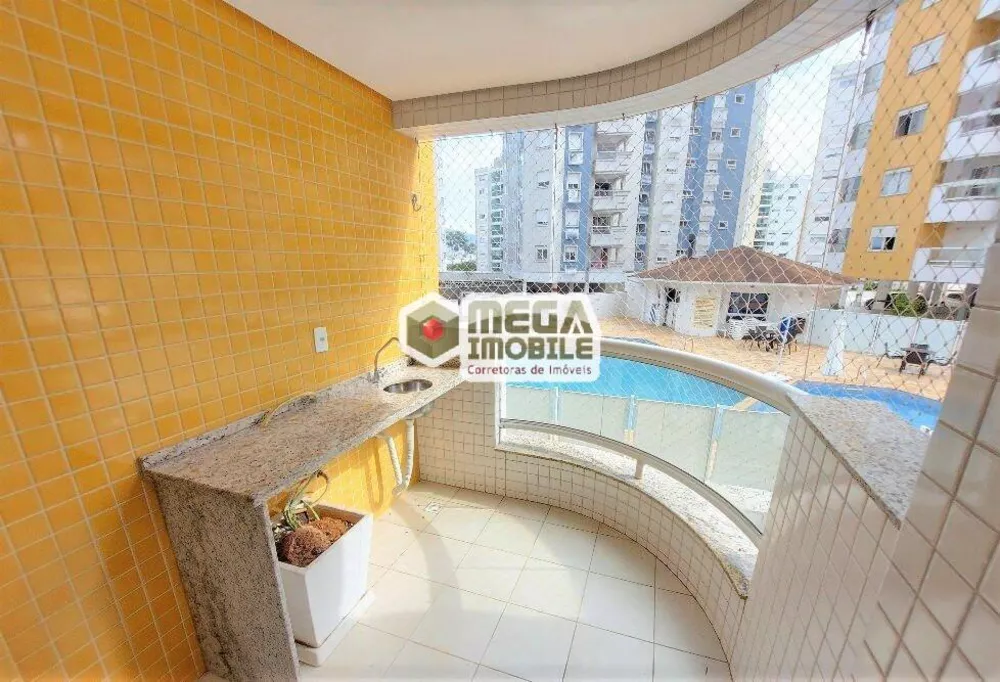 Apartamento à venda com 3 quartos, 103m² - Foto 3