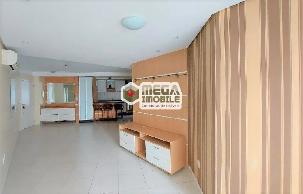 Apartamento à venda com 3 quartos, 103m² - Foto 1