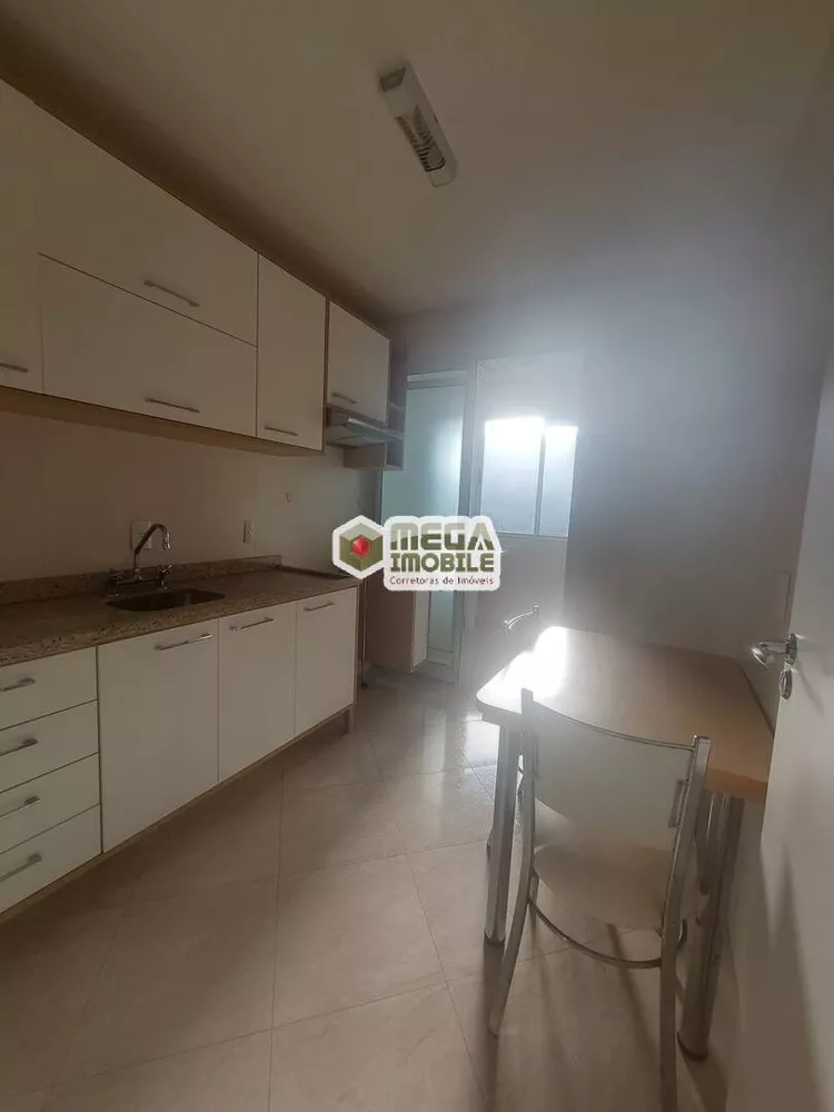 Apartamento à venda com 2 quartos, 70m² - Foto 7